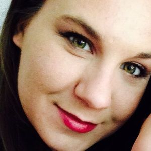 Meet your Posher, Nancy